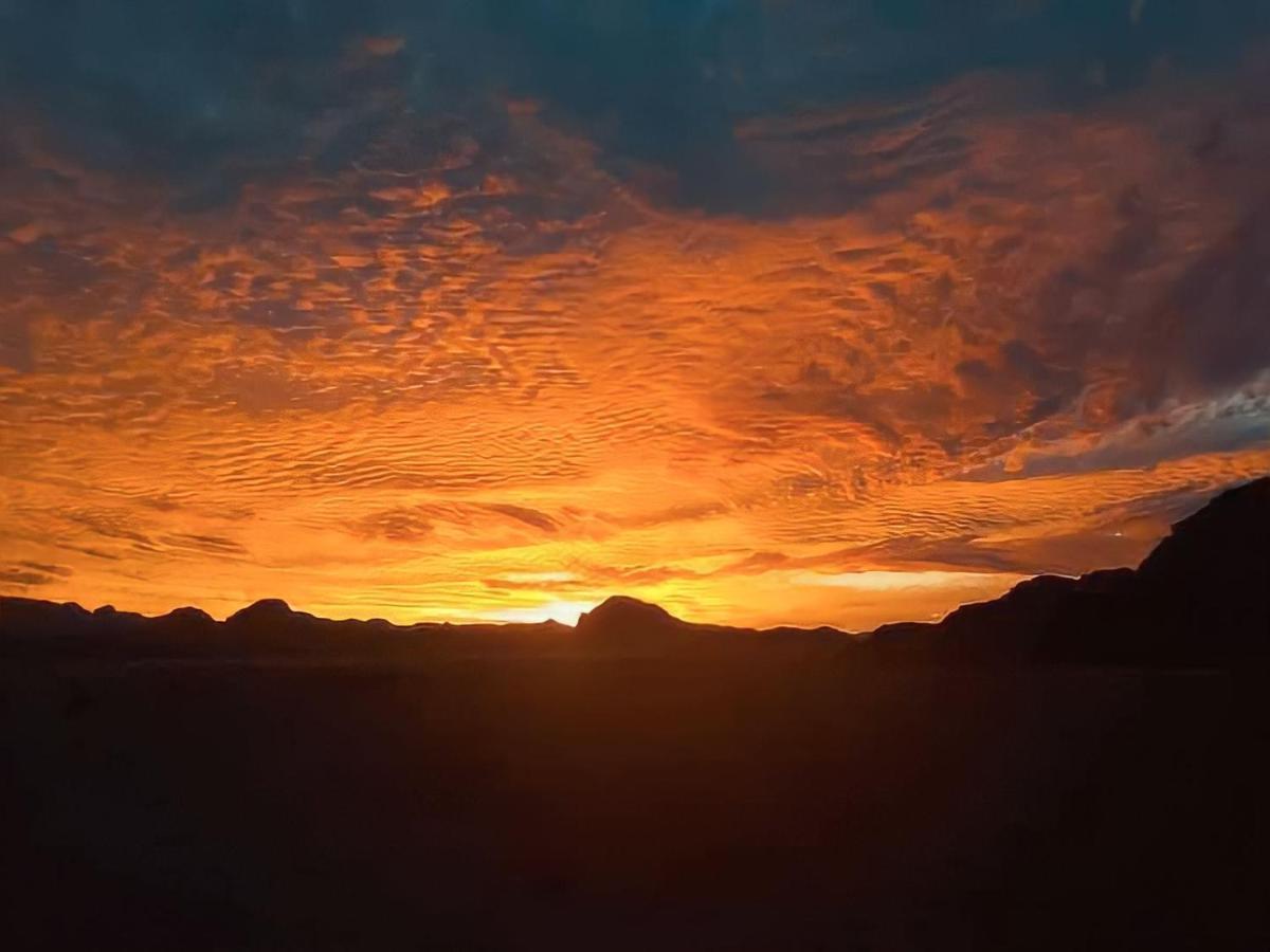 Wadi Rum Stargazing Camp Екстер'єр фото
