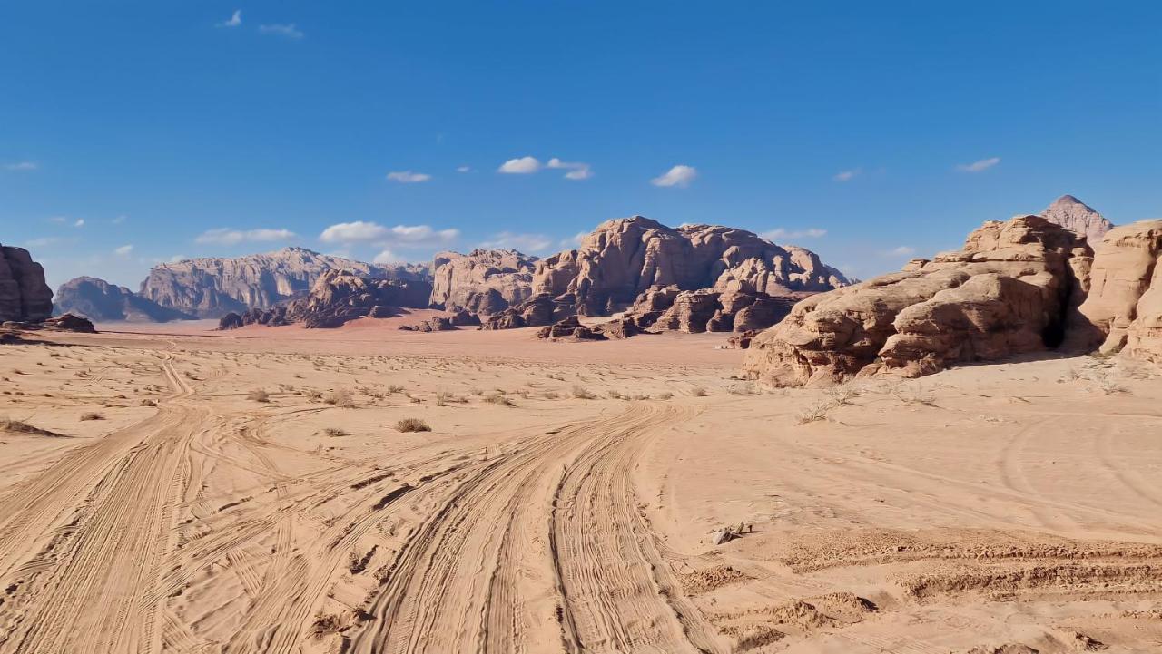 Wadi Rum Stargazing Camp Екстер'єр фото