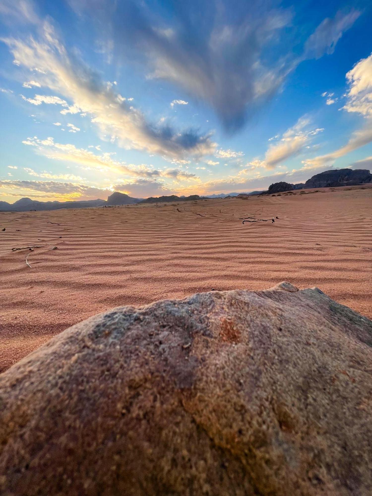 Wadi Rum Stargazing Camp Екстер'єр фото